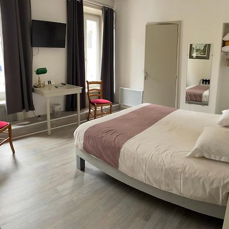 Logis Hotel Restaurant Des Voyageurs Saint-Paulien Dış mekan fotoğraf
